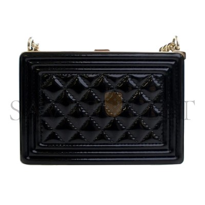 CHANEL PATENT BOY CLUTCH WITH CHAIN HANDBAG AP2870 B08500 94305 (11*7.5*2.5cm)